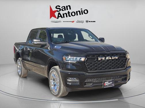 Diamond Black Crystal Pearlcoat 2025 RAM 1500 Big Horn/Lone Star