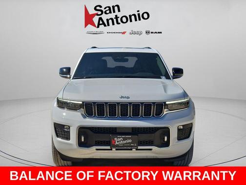 Bright White Clearcoat 2025 Jeep Grand Cherokee Overland
