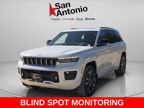 Bright White Clearcoat 2025 Jeep Grand Cherokee Overland