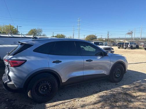 2022 Ford Escape S