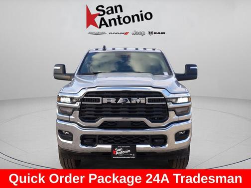 2026 RAM 2500 Tradesman Crew Cab 4x4 6'4' Box