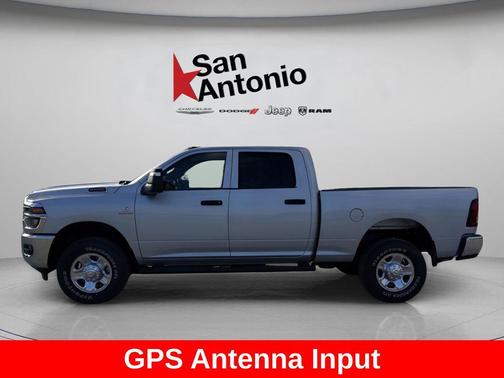2026 RAM 2500 Tradesman Crew Cab 4x4 6'4' Box