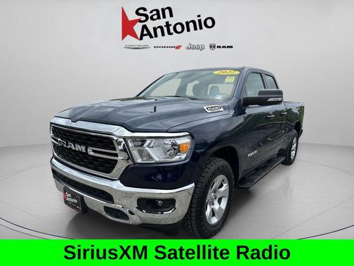 Patriot Blue Pearlcoat 2022 RAM 1500 Big Horn/Lone Star