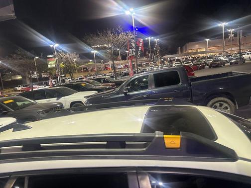 Crystal White Pearl 2022 Subaru Outback Wilderness