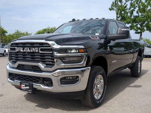 2025 RAM 2500 Big Horn Crew Cab 4x4 6'4' Box