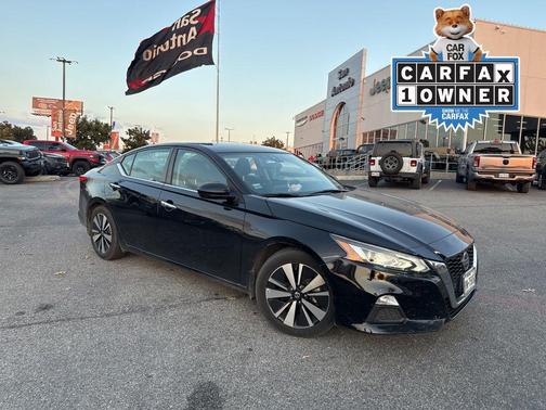 2022 Nissan Altima 2.5 SV