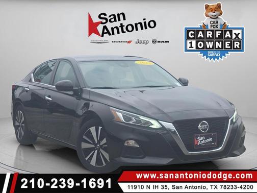 2022 Nissan Altima 2.5 SV