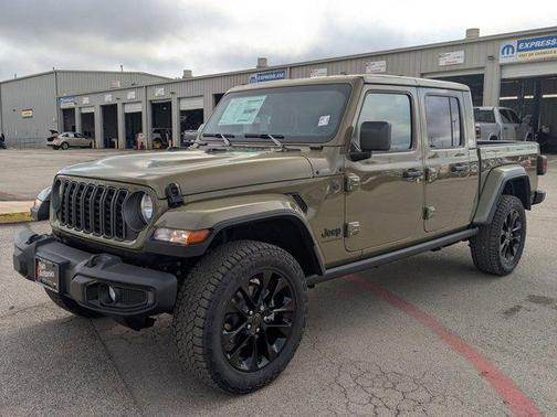 2025 Jeep Gladiator Nighthawk