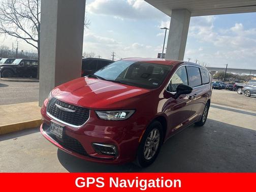 2025 Chrysler Pacifica L