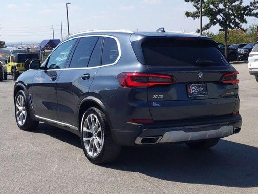 2022 BMW X5 sDrive40i