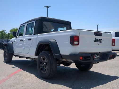 2025 Jeep Gladiator Sport
