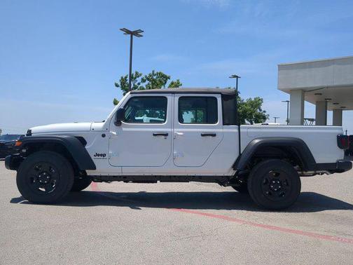 2025 Jeep Gladiator Sport