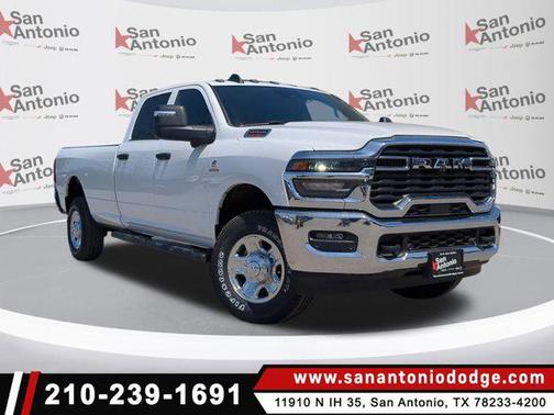 2025 RAM 2500 Tradesman Crew Cab 4x4 8' Box