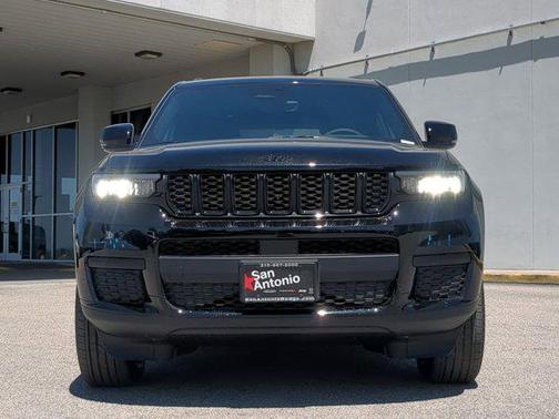 2025 Jeep Grand Cherokee L Altitude
