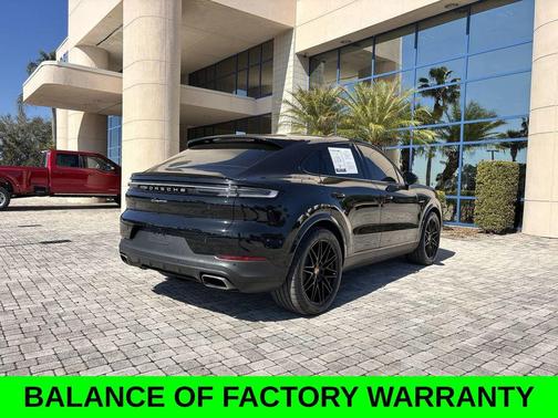 Chromite Black Metallic 2025 Porsche Cayenne Cayenne E-Hybrid