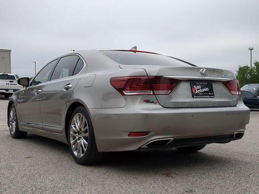 2016 Lexus LS 460 L