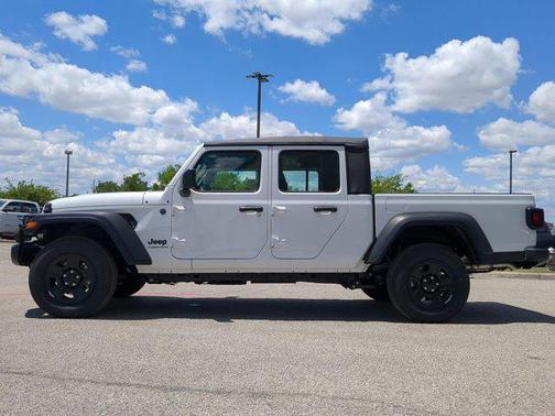 2025 Jeep Gladiator Sport