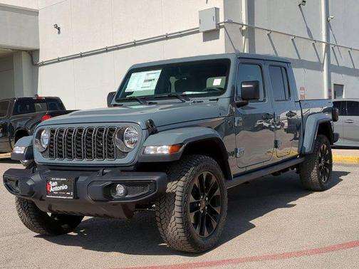 2025 Jeep Gladiator Nighthawk