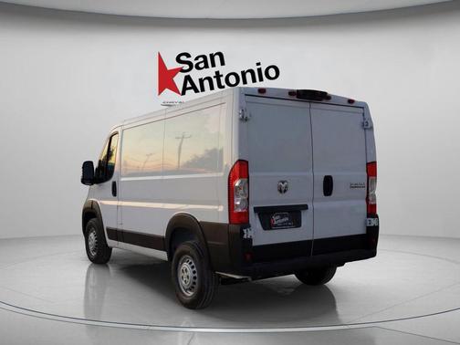 2026 RAM ProMaster 1500 Low Roof