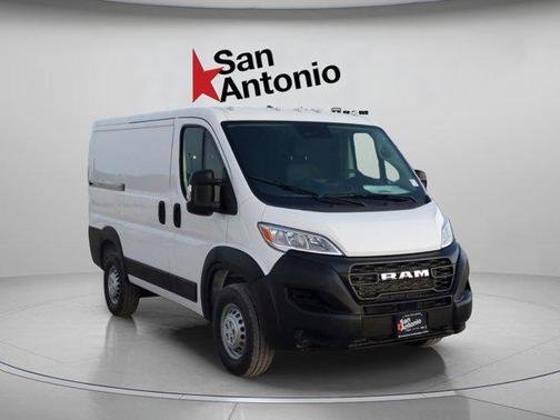 2026 RAM ProMaster 1500 Low Roof