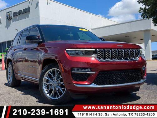 2022 Jeep Grand Cherokee Summit