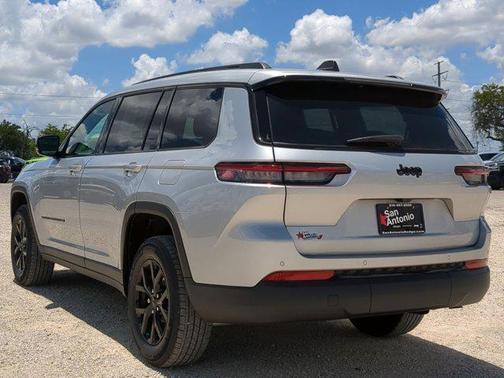 2025 Jeep Grand Cherokee L Altitude