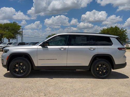 2025 Jeep Grand Cherokee L Altitude