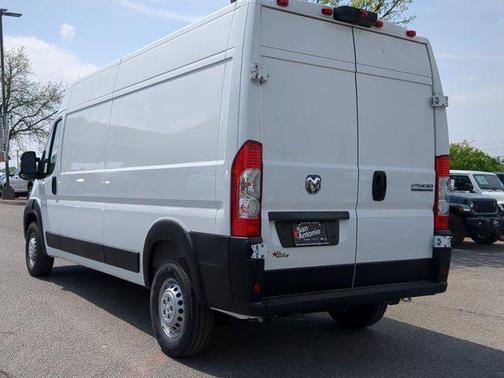 2025 RAM ProMaster 2500 Tradesman
