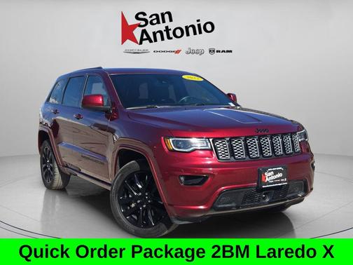 2022 Jeep Grand Cherokee Laredo