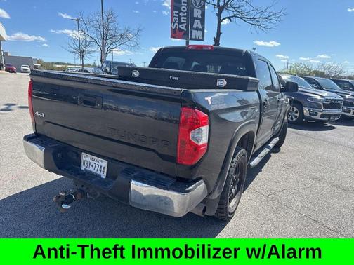 2014 Toyota Tundra SR5