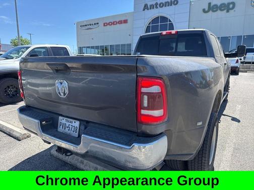 Granite Crystal Metallic Clearcoat 2020 RAM 3500 Tradesman Crew Cab 4x4 8' Box