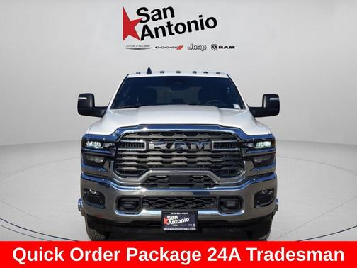 2026 RAM 3500 Tradesman Crew Cab 4x4 8' Box
