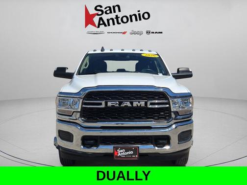 Bright White Clearcoat 2020 RAM 3500 Tradesman Crew Cab 4x4 8' Box