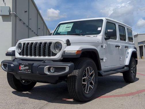 2025 Jeep Wrangler 4-Door Sahara 4x4