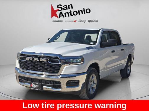 Bright White Clearcoat 2026 RAM 1500 Big Horn/Lone Star