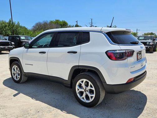 2025 Jeep Compass Sport