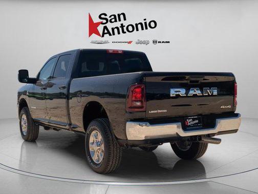 2025 RAM 2500 Lone Star Crew Cab 4x4 6'4' Box