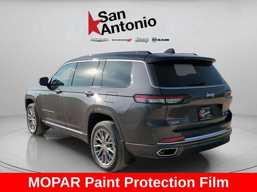 Baltic Gray Metallic Clearcoat 2025 Jeep Grand Cherokee L Summit