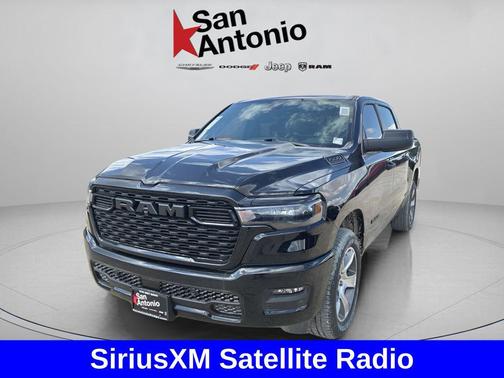 Diamond Black Crystal Pearlcoat 2026 RAM 1500 Express