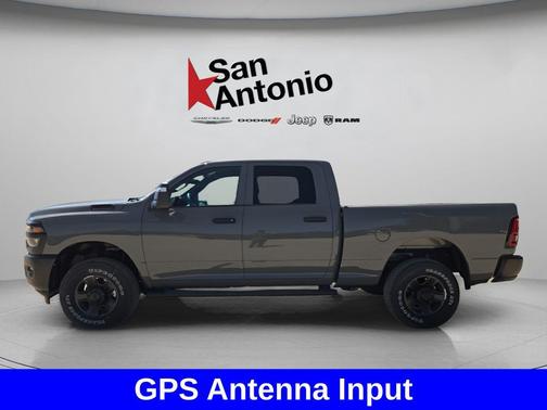 2026 RAM 2500 Tradesman Crew Cab 4x4 6'4' Box