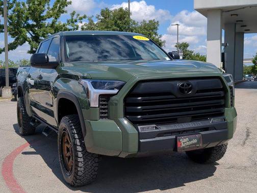 2023 Toyota Tundra SR5