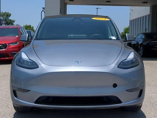 2024 Tesla Model Y Long Range Dual Motor All-Wheel Drive