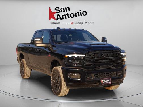 Diamond Black Crystal Pearlcoat 2026 RAM 2500 Laramie Crew Cab 4x4 6'4' Box