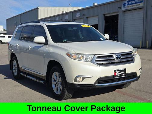 2013 Toyota Highlander SE