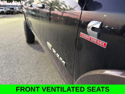 Diamond Black Crystal Pearlcoat 2020 RAM 2500 Longhorn