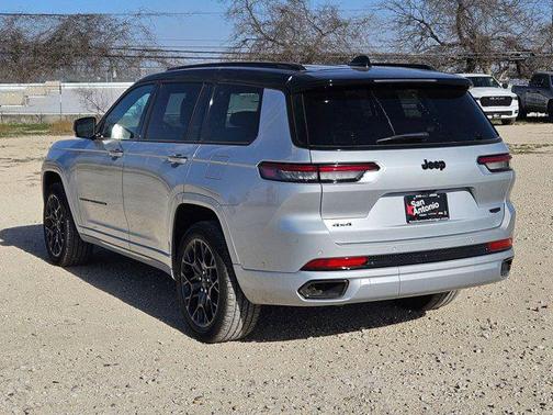 2025 Jeep Grand Cherokee L Summit