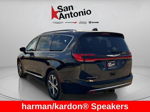 2026 Chrysler Pacifica L