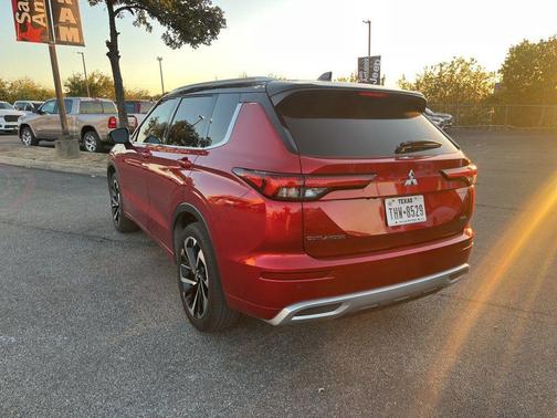 2023 Mitsubishi Outlander SEL 2.5 2WD