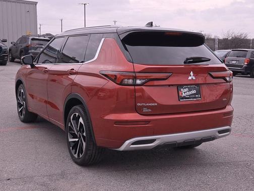 2023 Mitsubishi Outlander SEL 2.5 2WD