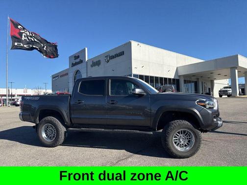 2022 Toyota Tacoma TRD Off-Road